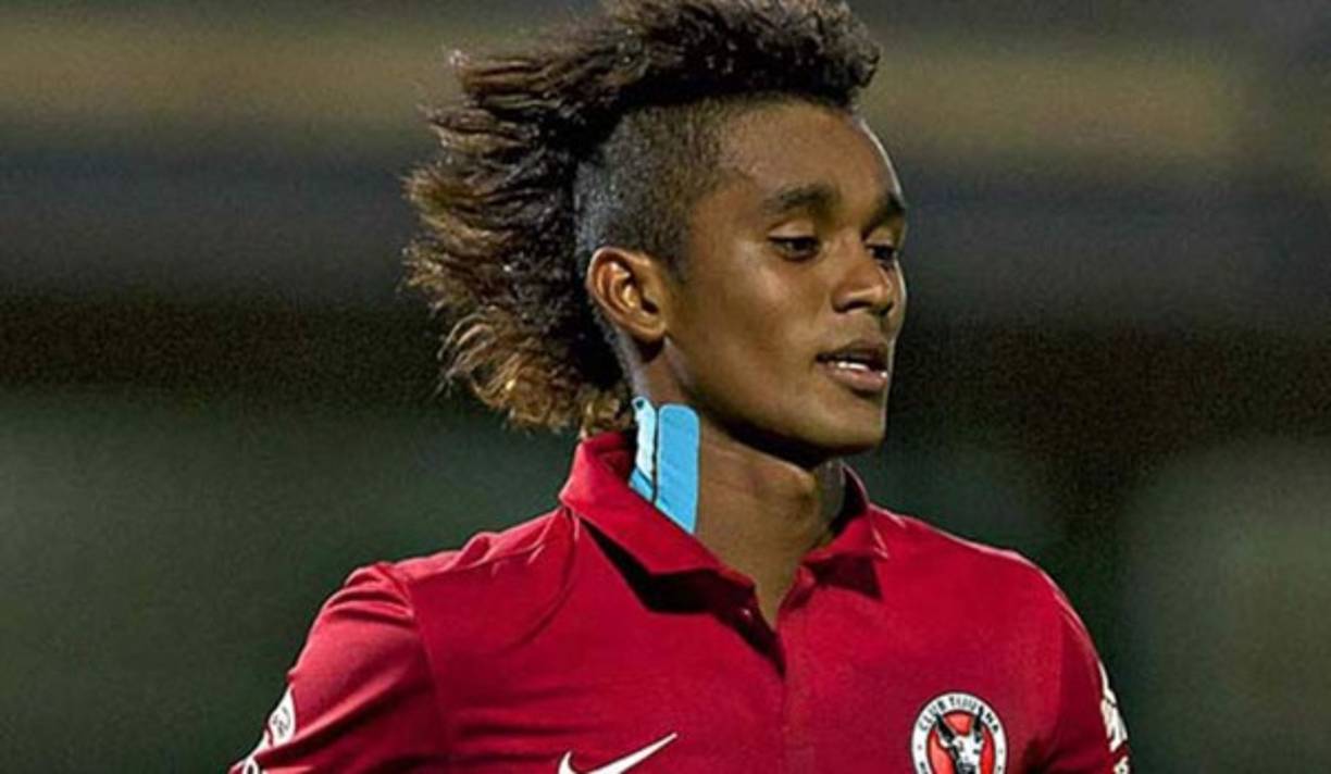 Irving, Texas EUA 31 de mayo de 2014. Fidel Martinez (Ecu) y Franciso Javier 'Maza' Rodriguez (Mex) durante el partido de preparación entre la selección nacional de México (selección mexicana) y la selección de Ecuador realizado en el estadio At&t (estadio de los vaqueros de dallas).<br/>Foto: Imago7/Etzel Espinosa