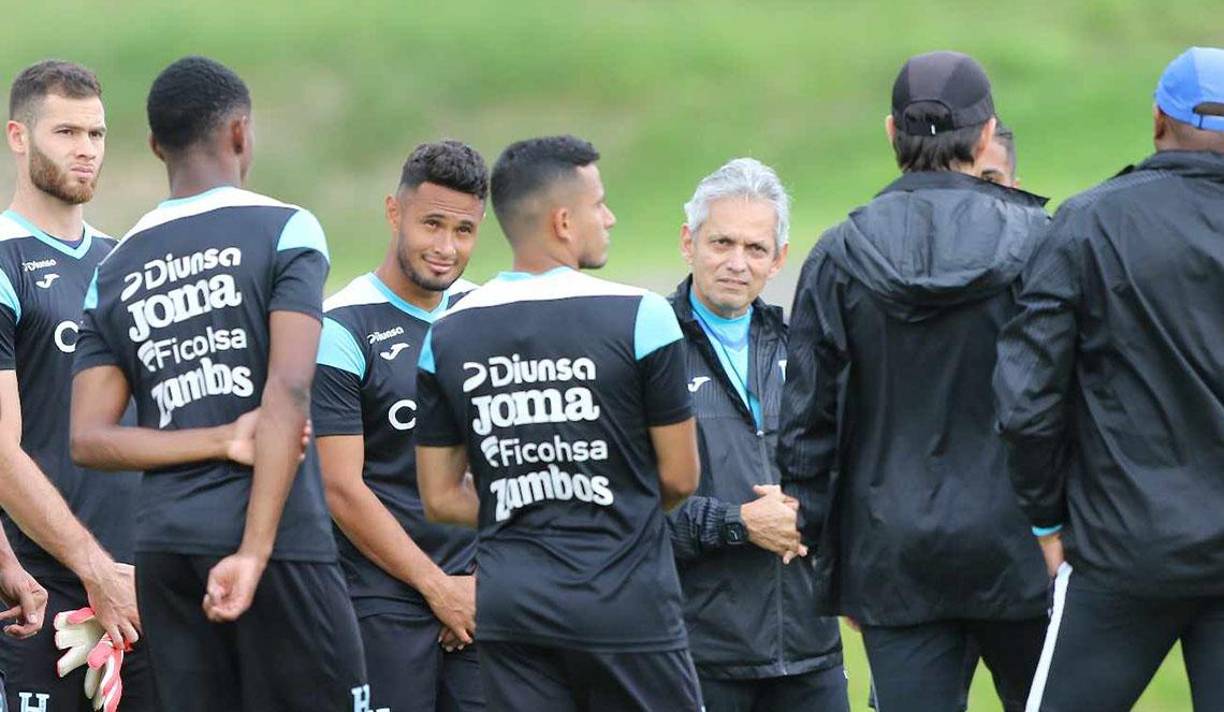 El 11 titular que mandará Reinaldo Rueda para el Honduras vs México por la Nations League de Concacaf.