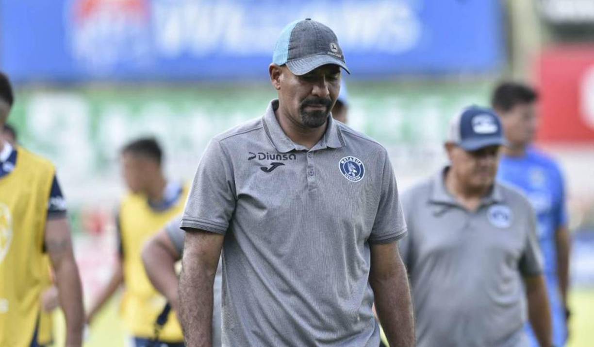 Ninrod Medima fue separado por el Motagua e inmediatamente han comenzado a surgir los entrenadores candidatos para llegar al Ciclón.