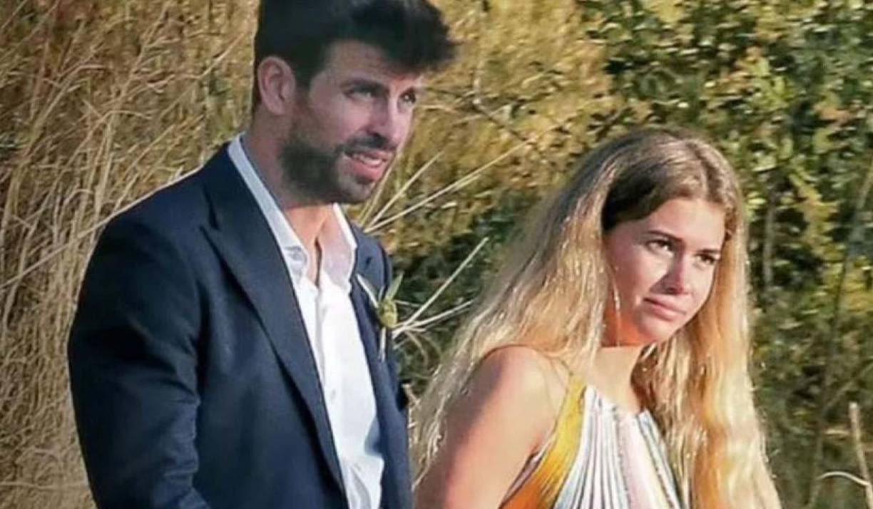 De acuerdo a varios medios internacionales, una de las cláusulas de este acuerdo de custodia específica que Milán y Sasha no pueden tener contacto alguno con la joven de 24 años, por lo que se tendría que alejar de Piqué durante el tiempo que los pequeños estén en Barcelona.