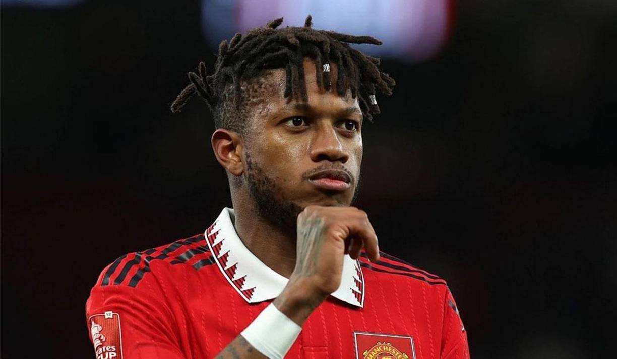 El centrocampista brasileño Fred medita dejar al Manchester United de cara a la próxima campaña. Se menciona que el Fulham es uno de los clubes interesados por ficharle.