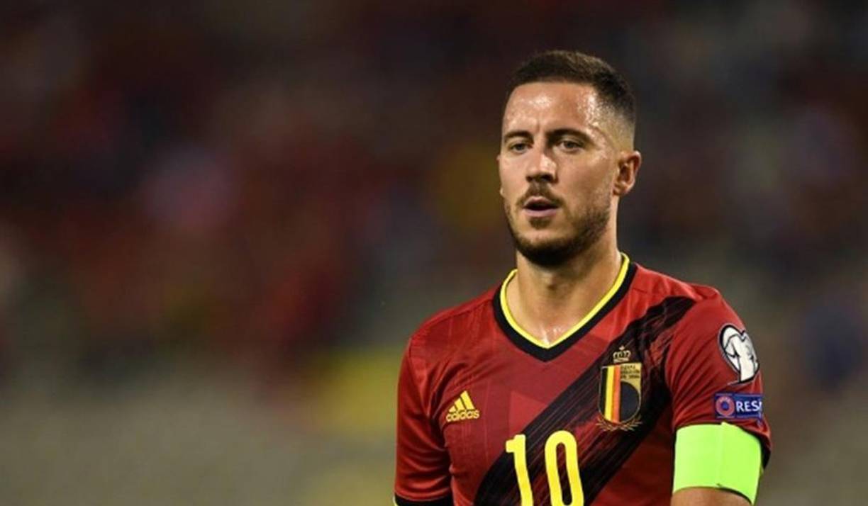 Según informa Footmercato, el belga Eden Hazard medita su retiro del fútbol luego de salir del Real Madrid. El futbolista cuenta con 32 años de edad. 
