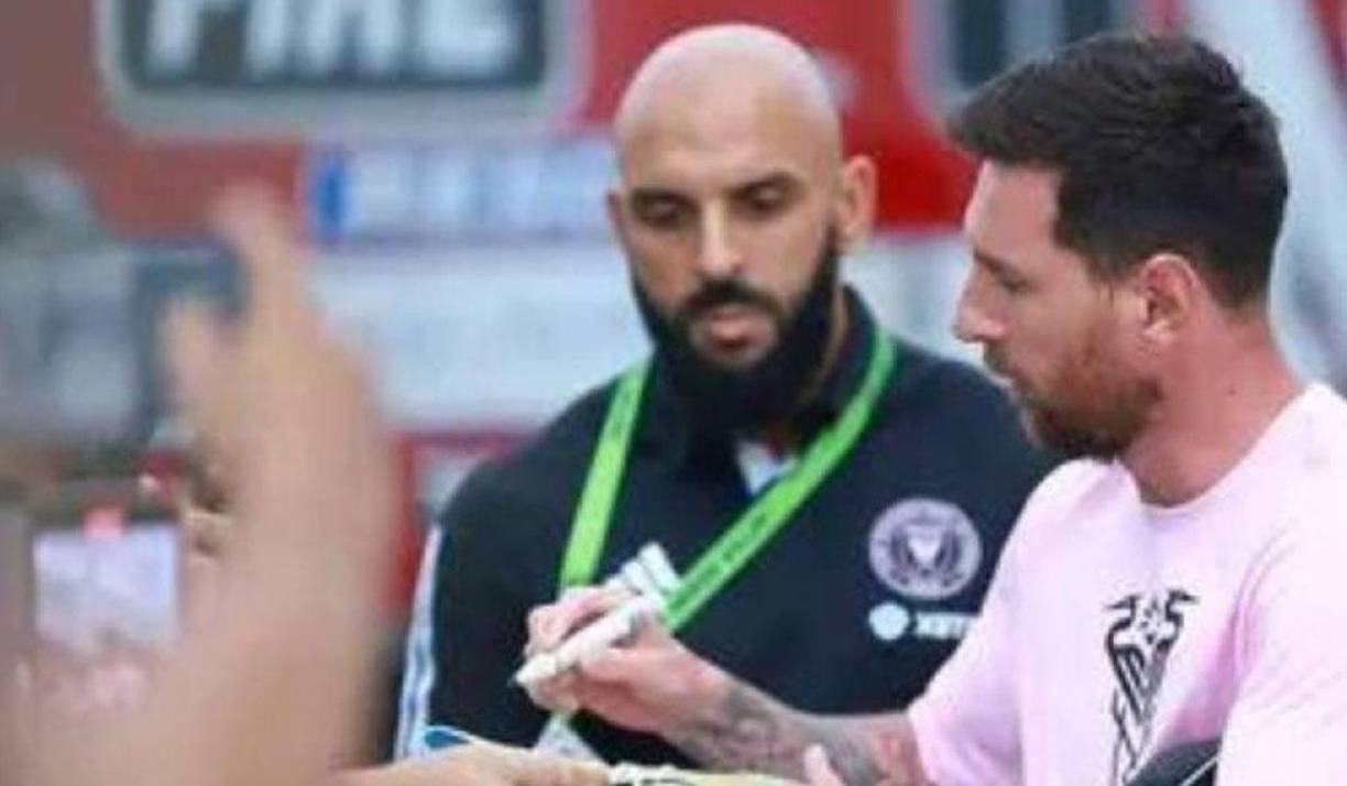 Gracias a su pasado con un grupo élite del ejército de Estados Unidos y su experiencia en la MMA, Cheuko es un experto de seguridad que ahora tiene la misión de impedir que la nueva estrella de Miami sea interrumpida o molestada por fanáticos.