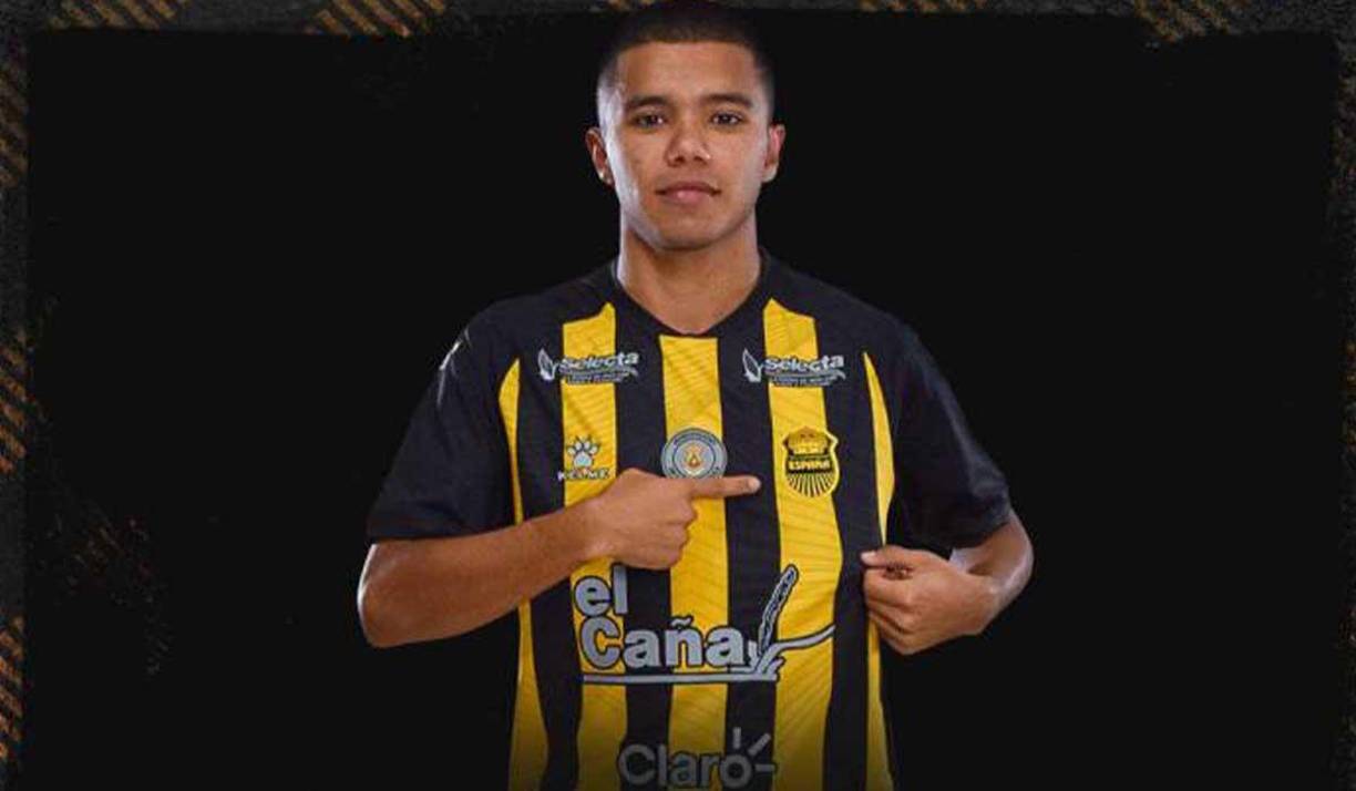 El Real España anunció que Roberto Osorto volará a Europa para realizar unas pruebas con el histórico Gent de la primera división de Bélgica.