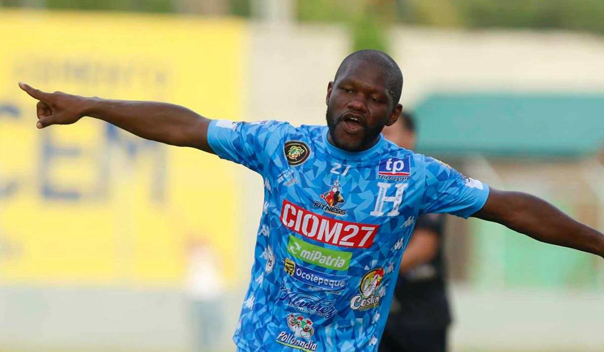 Tyson Núñez, es otro de los exselecionados de Honduras que estará en el evento de despedida de Rambo de León.