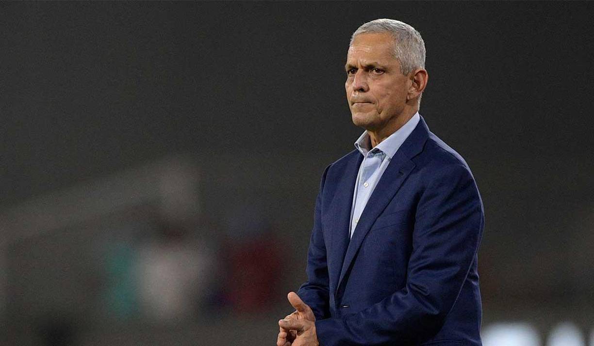 Reinaldo Rueda: El estratega colombiano es recordado con mucho cariño en Honduras ya que clasificó a la Bicolor al Mundial del 2010. Ha sonado para volver al banquillo de la Bicolor.