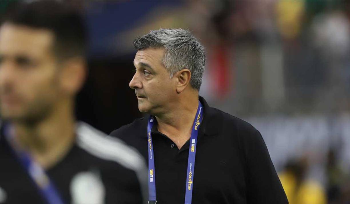 Diego Vázquez fue nombrado entrenador interino de la selección de Honduras y tras la Copa Oro 2023 la selección de Honduras tendrá un nuevo estratega.