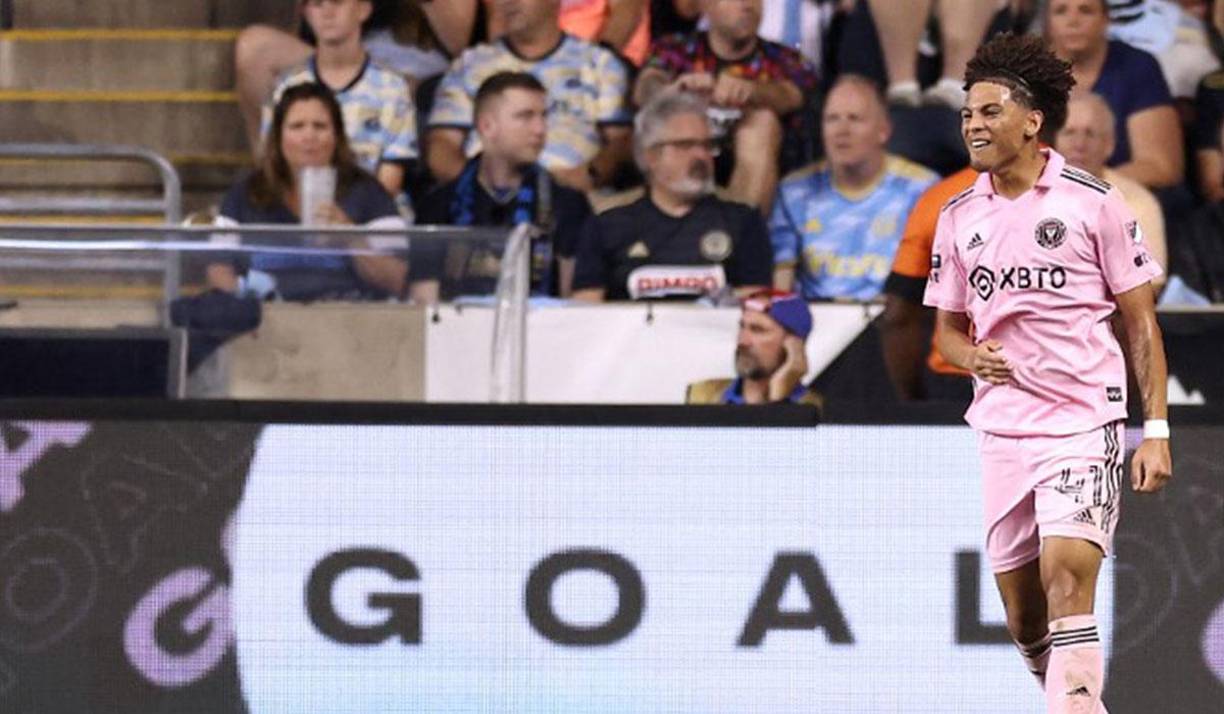 David Ruiz forma parte del Inter Miami y se da el lujo de compartir con estrellas del fútbol mundial como Lionel Messi, Sergio Busquets y Jordi Alba.