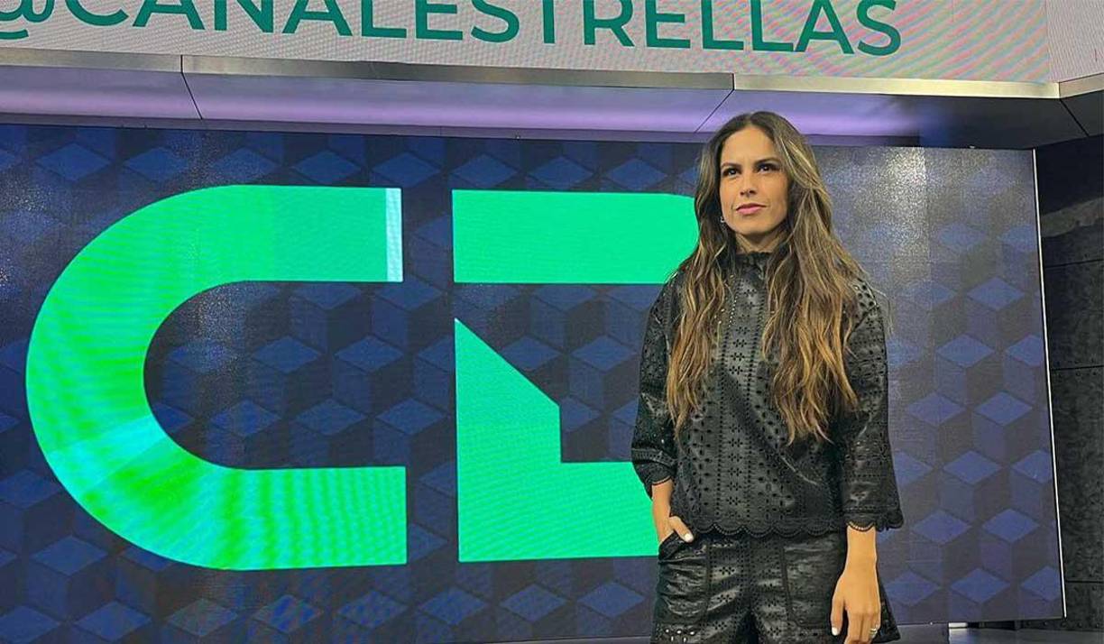 La bella periodista cuenta con 146 mil seguidores en su cuenta oficial de Instagram.