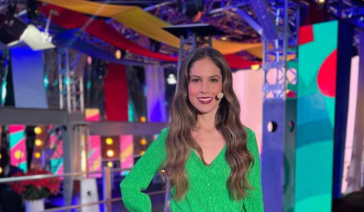 Ana Caty Hernández es periodista mexicana que labora en la compañía TUDN y causó revuelo al dejar su opinión sobre el actual nivel que presenta la selección nacional de Honduras.