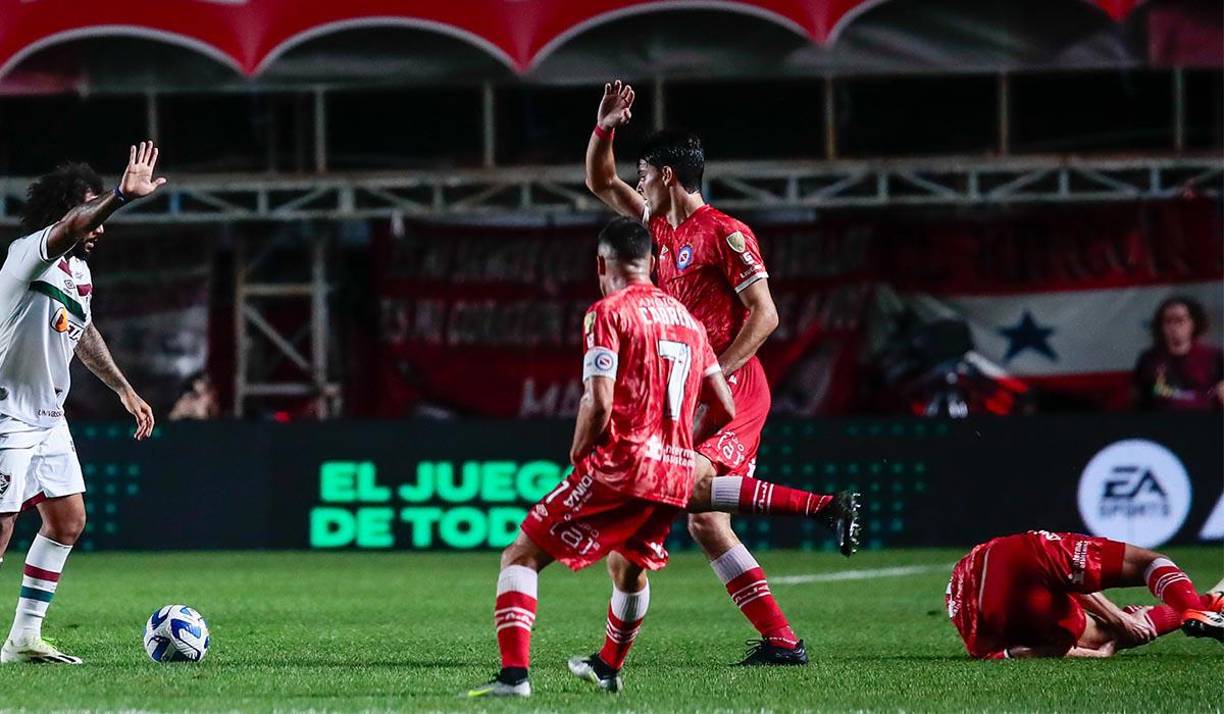 Marcelo provoca impactante lesión y termina llorando tras verlo