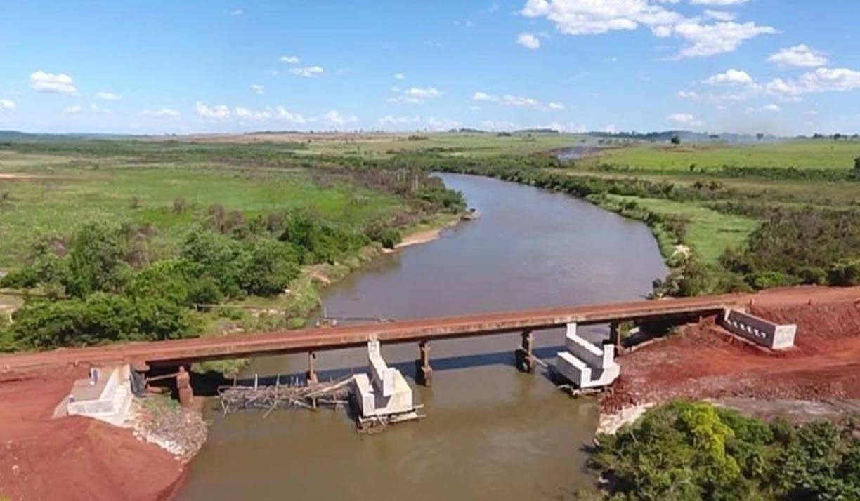 Tras varios días de búsqueda, la policía halló parte del cuerpo del joven a orillas del río Iguatemi. Allí encontraron la cadera, el torso y el muslo del jugador, aunque aún siguen buscando su cabeza.