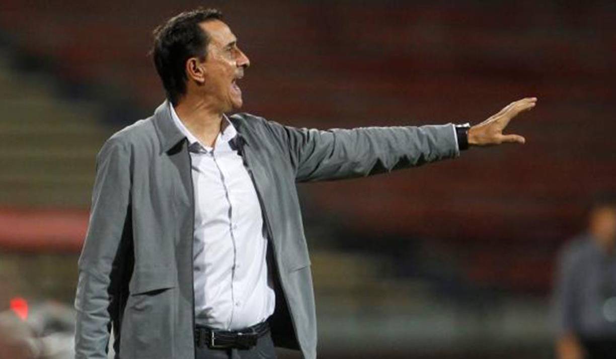 Alexandre Henrique Borges Guimarães cuenta con amplia experiencia. Logró mucho éxito en Costa Rica y como estratega los dirigió en los Mundiales del 2002 y 2006.