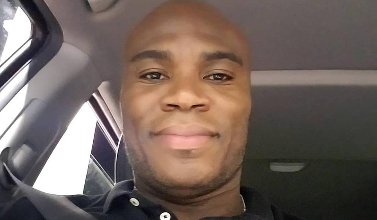 En un capítulo no muy recordado de su vida, en el 2013 fue denunciado por presunta violencia doméstica y tuvo que presentarse en los tribunales.