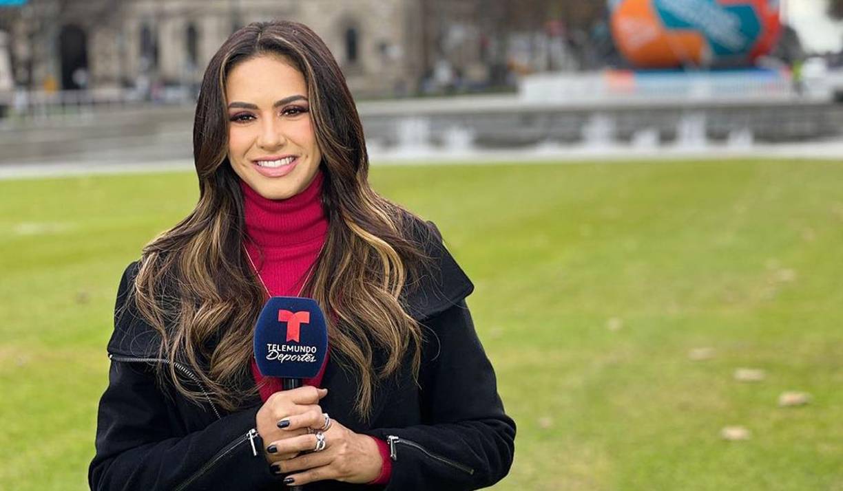Jurka labora en el área de Deportes de la cadena internacional Telemundo. 