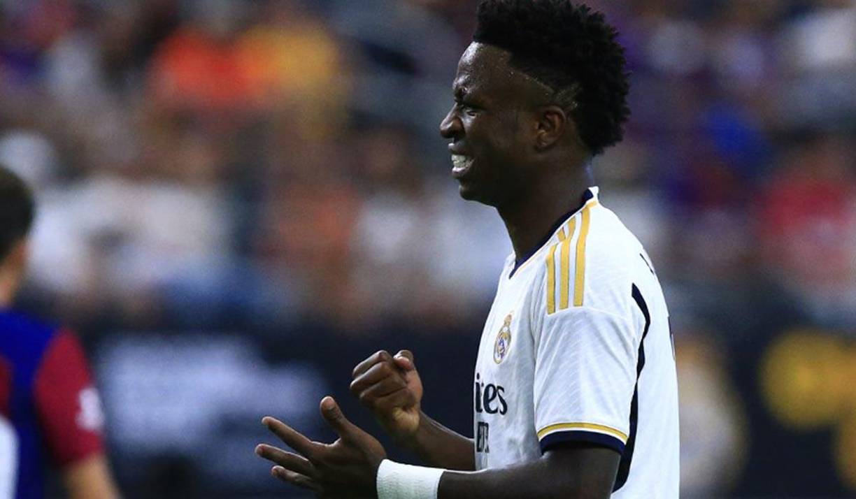 Vinicius se vio activo en el partido, pero no estuvo fino de cara a la portería. 