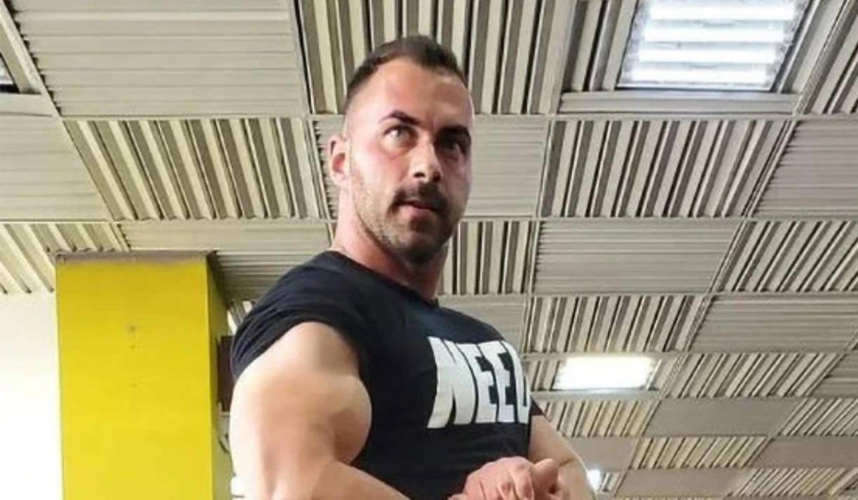 Catalin decidió realizar un viaje de pesca con un amigo cerca de la localidad de <b>Lazuri</b>.