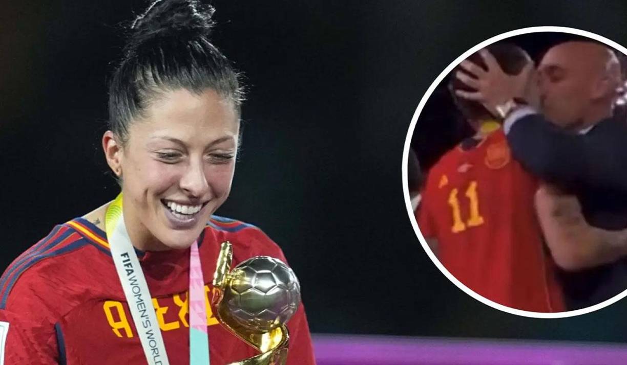 Jennifer Hermoso junto con las jugadoras de la Selección emitieron un comunicado desmintiendo a Luis Rubiales y anunciaron que no volverán a la Selección mientras el canario siga en el cargo”.