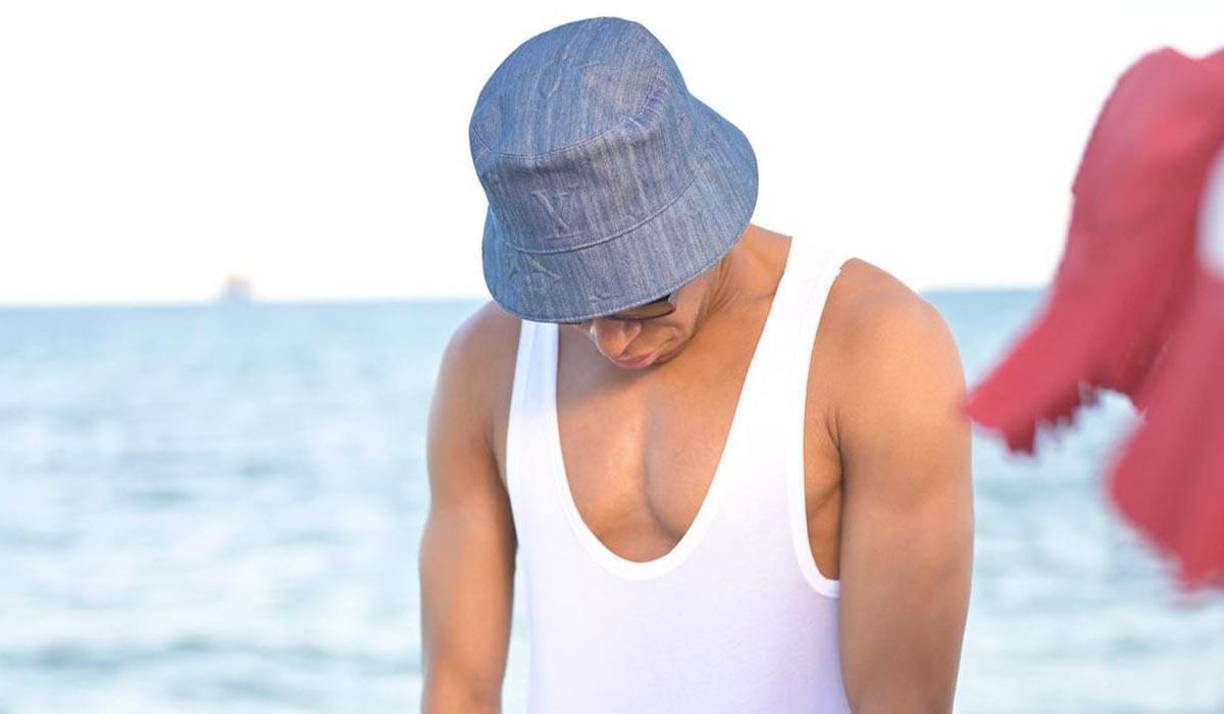 El delantero francés sorprendió en las últimas horas tras ser visto durante sus vacaciones con una mujer, cuya identidad en principio<b> </b>no se conocía.