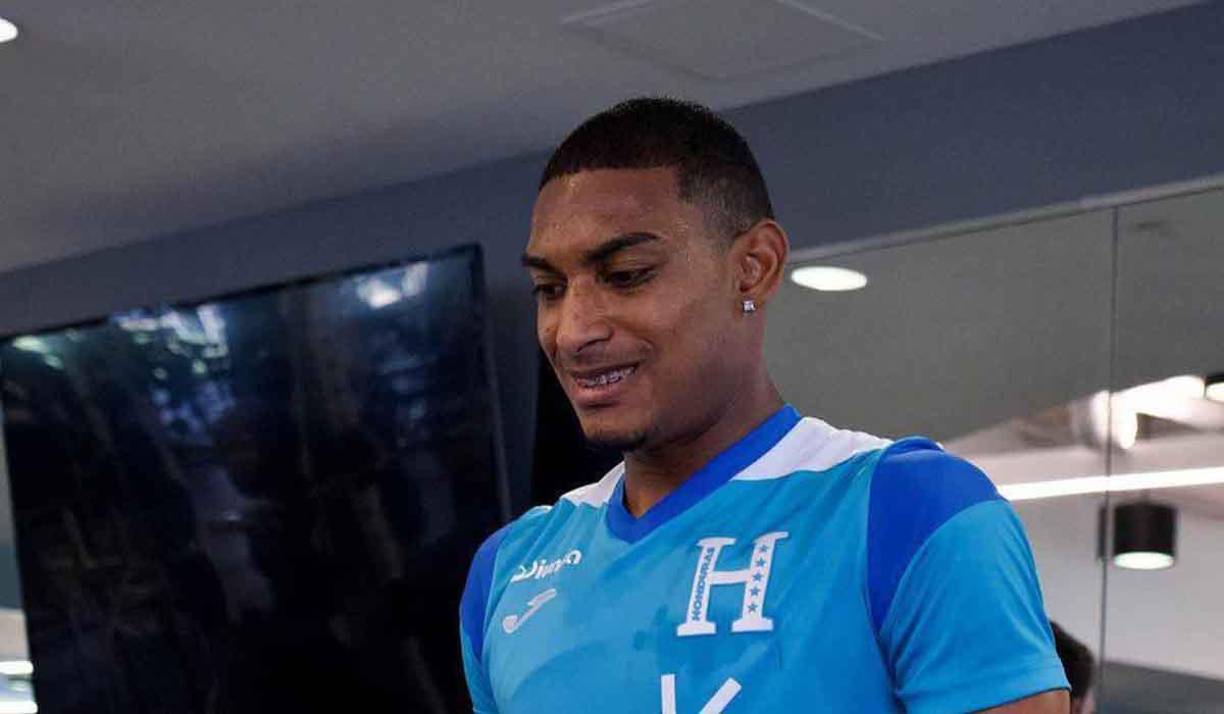 Joseph Rosales: Pese a ser mediocampista, Diego lo utilizó como lateral por la banda izquierda ante Venezuela y tuvo un aceptable partido. Al parecer seguirá en la banda izquierda en el choque contra México.