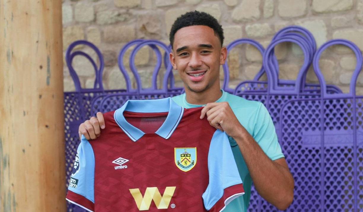 El Burnley ha fichado al medio-ofensivo inglés Aaron Ramsey por 16.450.000 €. Firma hasta junio de 2028.