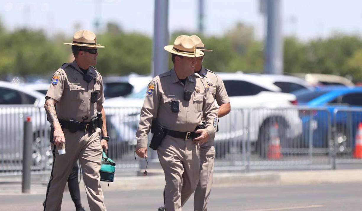 Tres elementos de seguridad que llegaron para los juegos de este jueves en la Copa Oro 2023.