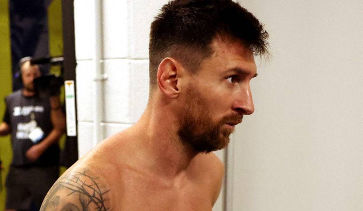 El astro argentino, autor de un nuevo y espectacular gol, escribió así otra página de su gloriosa historia, llevando al <b>Inter</b> <b>Miami</b>, el peor clasificado de la MLS, hasta la victoria en la Leagues Cup, un torneo en el que compitieron 47 equipos de la liga norteamericana y de la mexicana. 