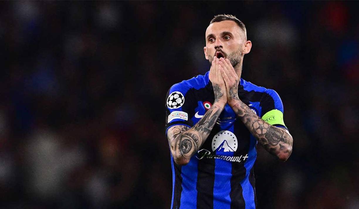 El mediocampista croata Marcelo Brozović está a un paso de convertirse en nuevo jugador del Al-Nasrr de Arabia Saudita. El volante será compañero de Cristiano Ronaldo en el equipo árabe. 