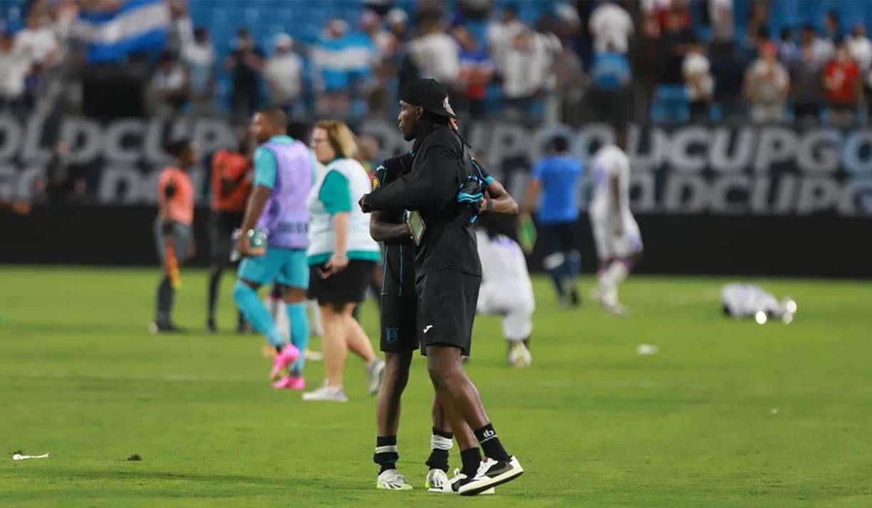 Copa Oro: Lo que pasó con Deybi; futbolista de Honduras devastado