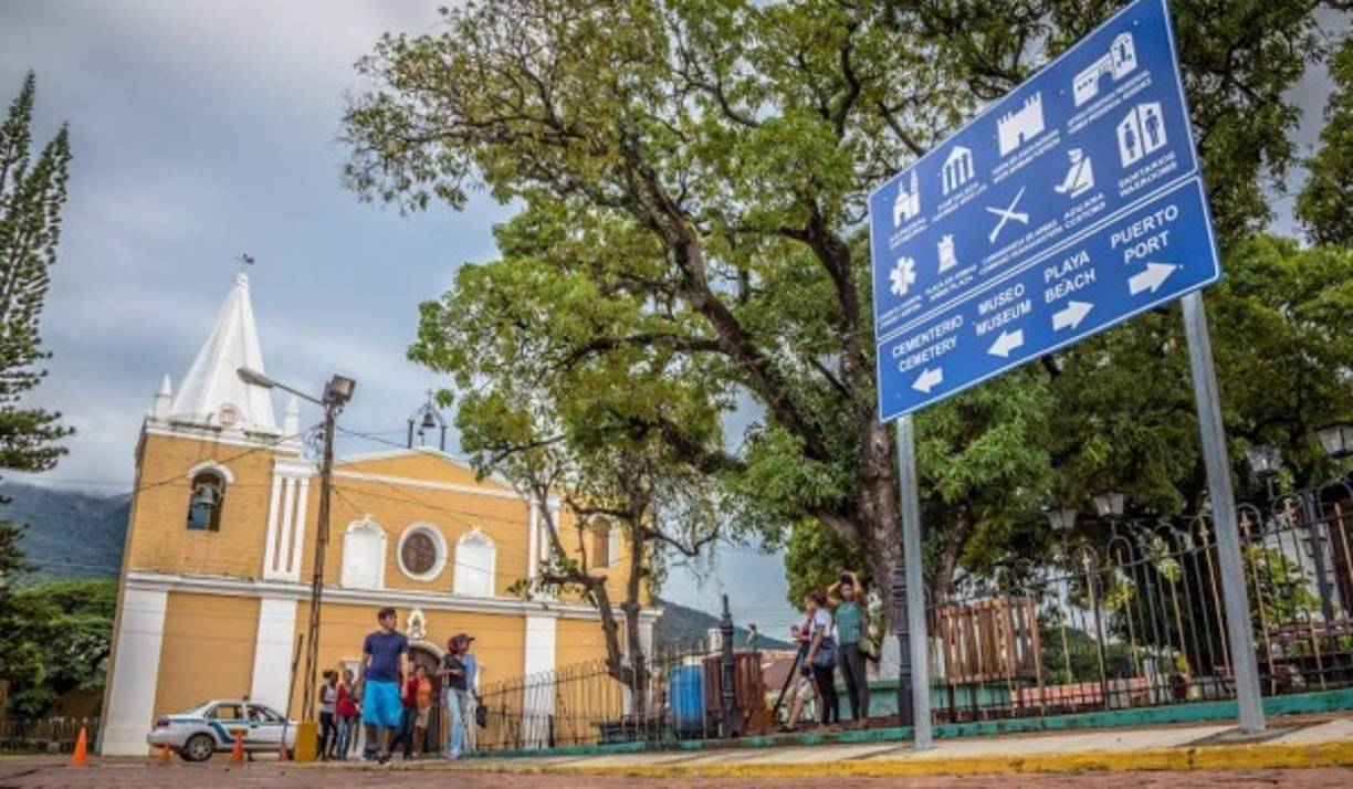 Su impresionante iglesia es un orgullo para los pobladores de esta ciudad, localizada a 173 Km de ditancia de La Ceiba la tercer ciudad más importante de Honduras.