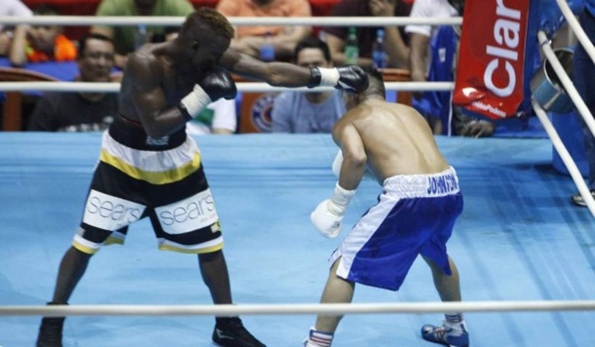 Desde el inicio el catracho se mostró superior.