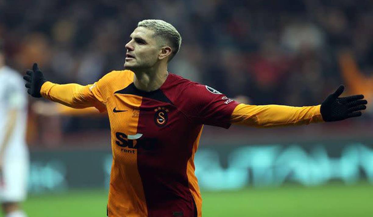 Según RMC Sports, el fútbol de Arabia Saudita quiere al argentino Mauro Icardi. Sin especificar el club, le están ofreciendo un total de 80 millones al delantero por dos temporadas. El argentino jugó cedido en el Galatasaray la temporada pasada.