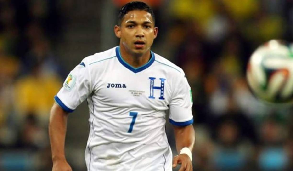 1. Emilio Izaguirre - El lateral izquierdo de 32 años del Celtic de Escocia es el futbolista más caro que tiene la Selección de Honduras, aparece en Transfermarkt con un valor de mercado 2.20 millones de euros.