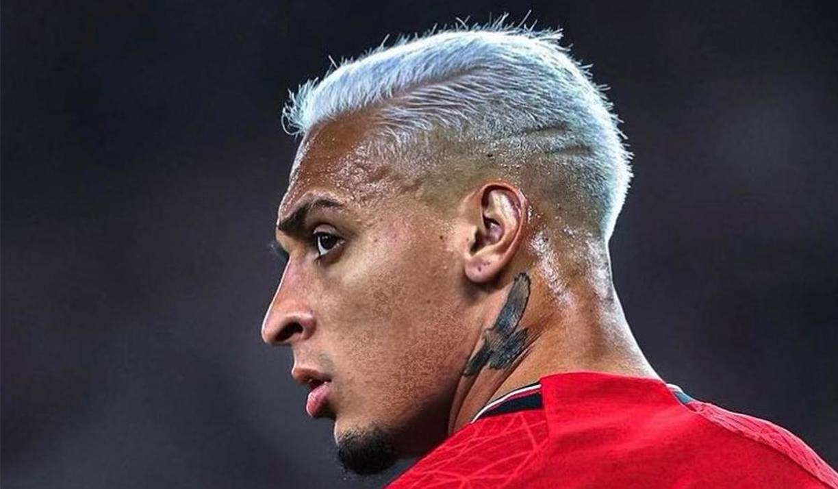 El extremo del Manchester United está siendo investigado por la Policía Civil de San Pablo a raíz de la causa que abrió Gabriela Cavallin, una expareja sentimental.