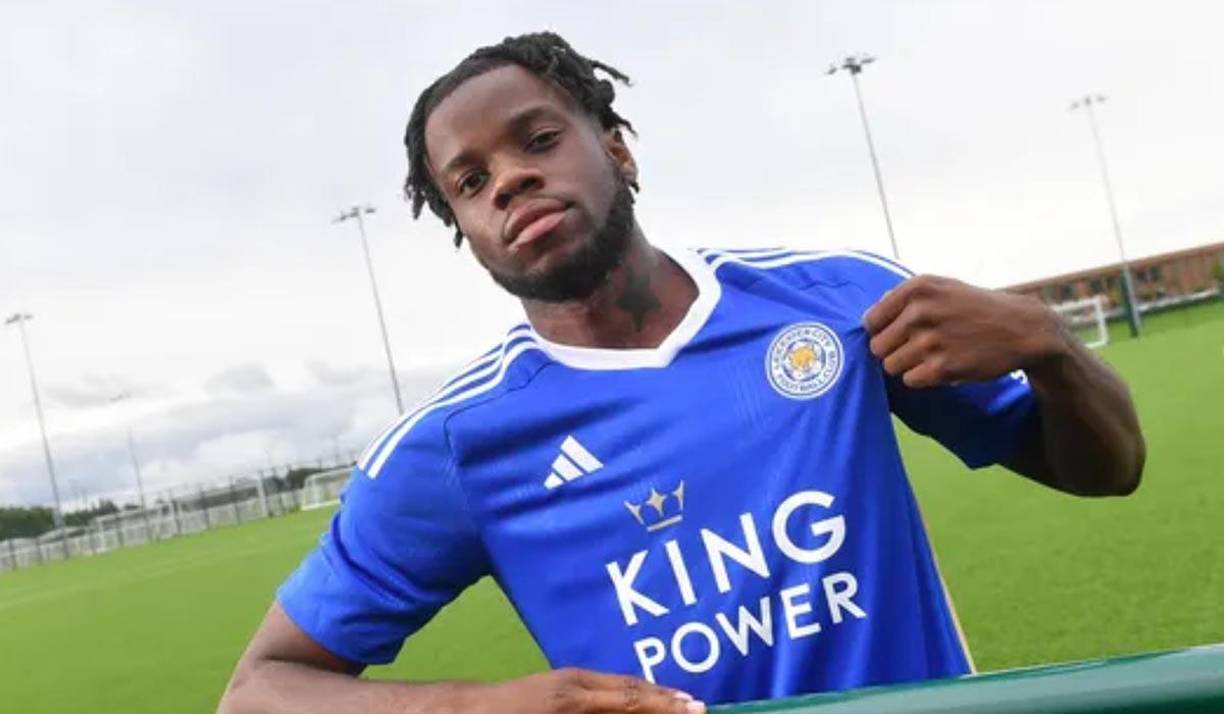 OFICIAL: El Leicester City ha fichado al atacante inglés Stephy Mavididi por 7.500.000 €. Firma hasta junio de 2028 y llega procedente del Montpellier. 