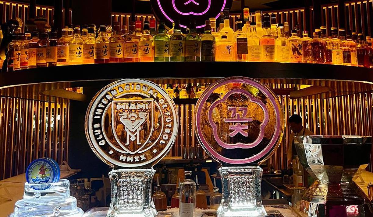  La cita fue en un lujoso restaurante coreano y uno de los grandes agasajados de la noche fue Lionel Messi.