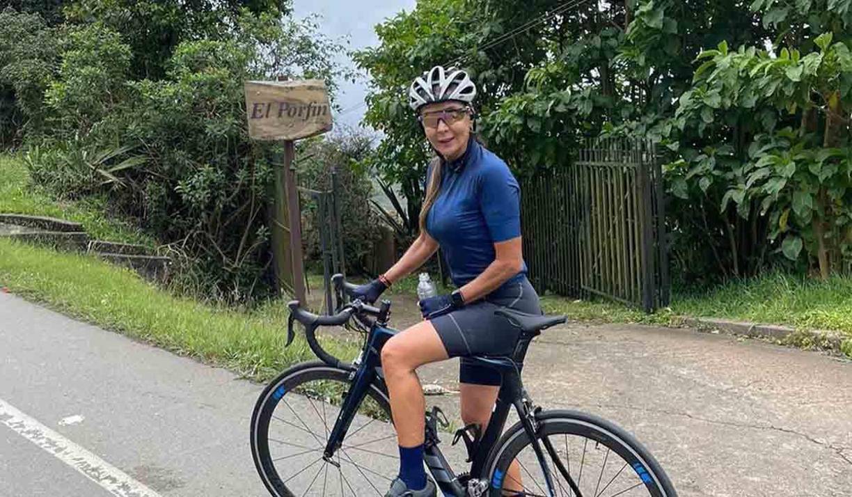 Además de patinaje, Tristán fue una de las pioneras del ciclismo en Europa. Integró el equipo que corrió el Tour de Francia en 1986, sin alcanzar los resultados que ella hubiese querido.