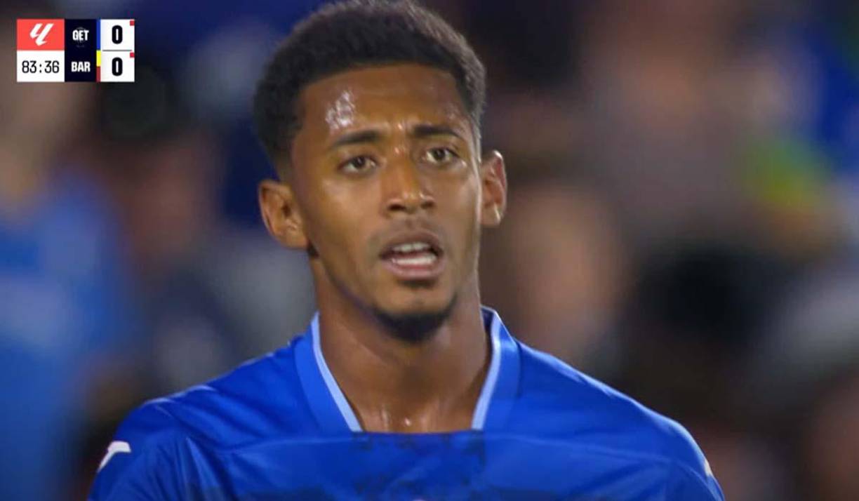 Choco Lozano debutó con la camiseta del Getafe y lo hizo ante el campeón Barcelona.