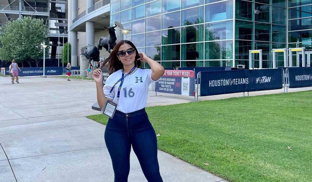 La periodista hondureña Cristel Osorio roba suspiros en Estados Unidos. 