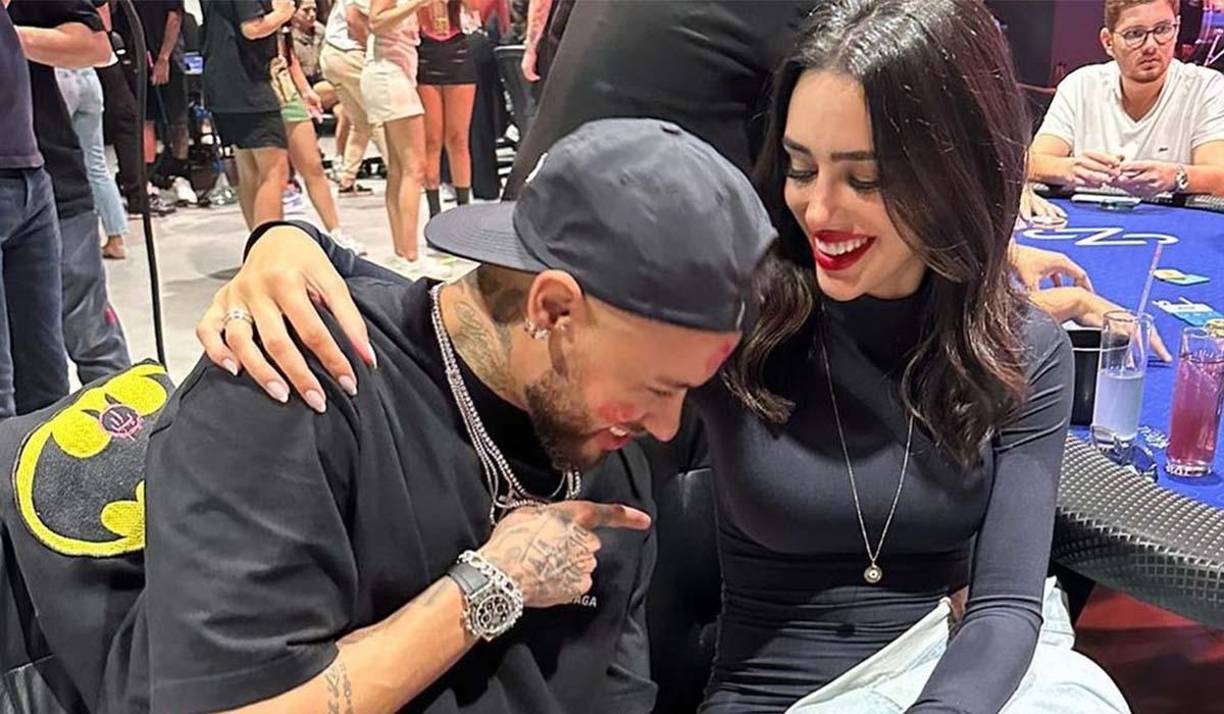 “Cometí un error. Me equivoqué contigo (...) esto afectó a una de las personas más especiales de mi vida. La mujer que soñaba seguir a mi lado, la madre de mi hijo”, lamentó el brasileño a través de su cuenta de Instagram.