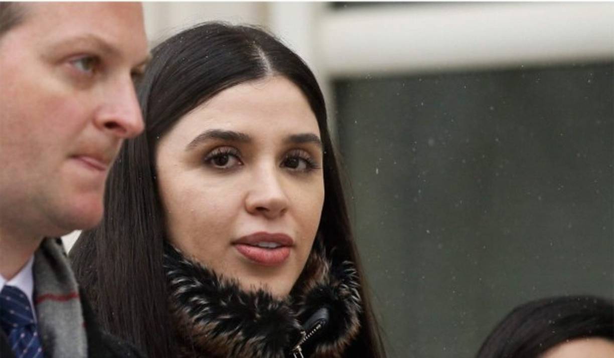 'Intentó golpearme, pero los demás lo detuvieron y ya le dijeron 'No, no, ya vete, vete, quítate' y se lo llevaron. Y ya los que estaban manejando me dijeron 'No, no, tranquila, no les digas nada es que ellos son muy…', dijo la ex reina de belleza a Proceso.