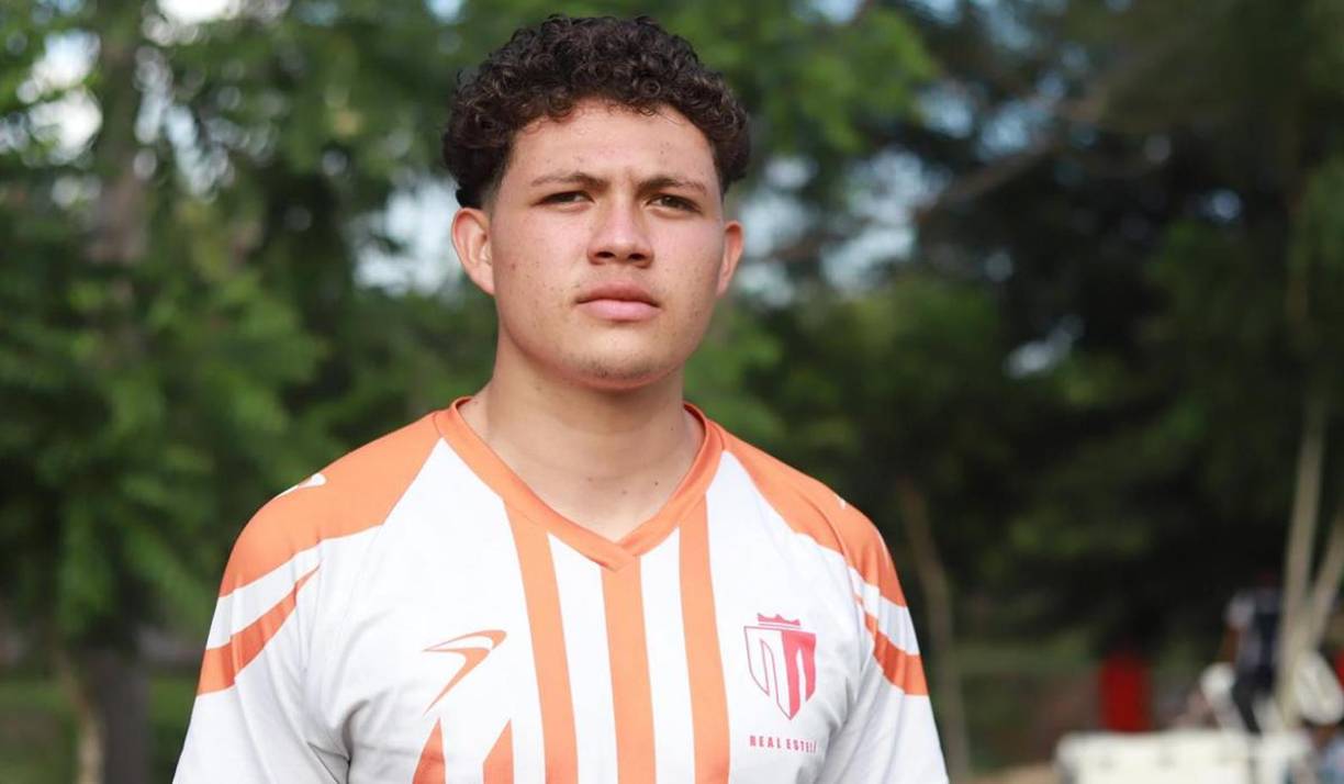 César Salandía, portero nacido en Nicaragua y de descendencia hondureña por parte de su papá, es un joven que interesa en el Motagua. Su ficha le pertenece al Real Estelí de Nicaragua.