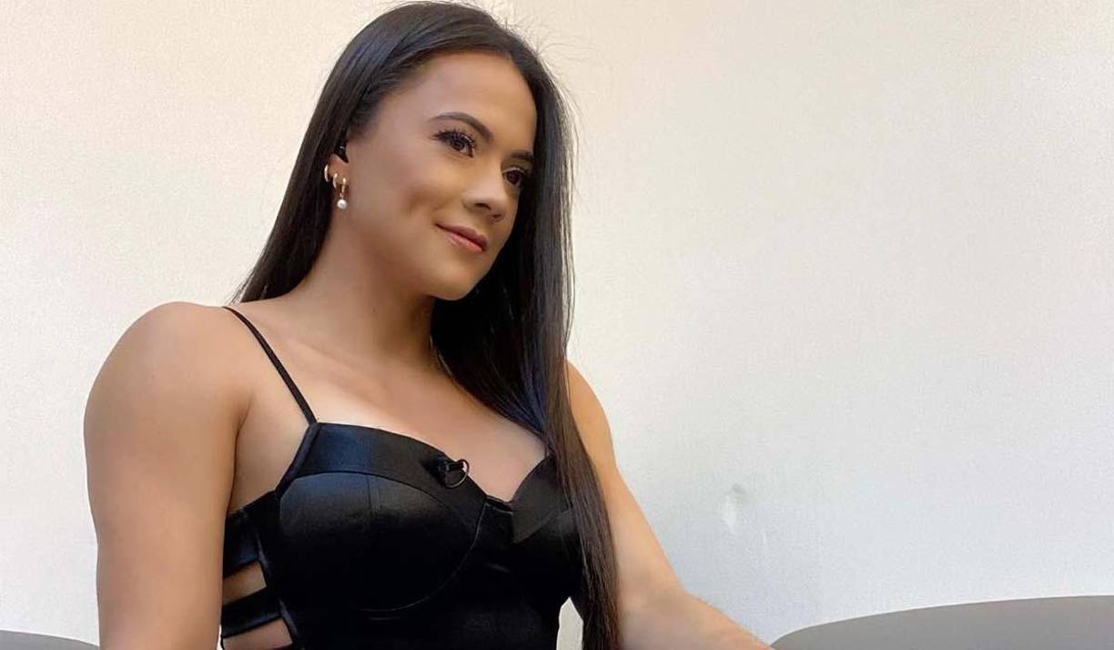 A Isabel Zambrano le cuestionaron el hecho de responder por esas palabras de Orlando Ponce y la talentosa chica no tardó en dar su punto de vista. 