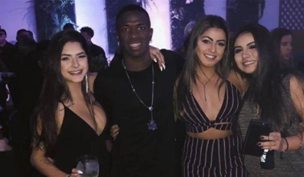 Las fiestas de Vinicius duran dos días consecutivos. 