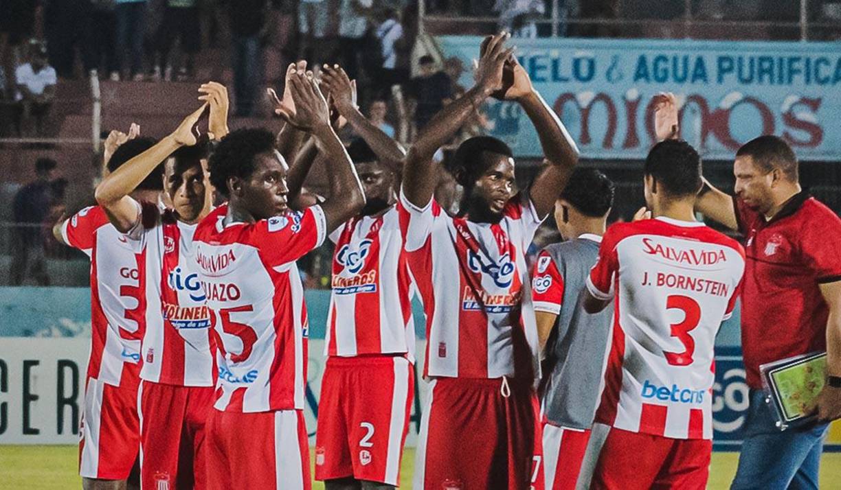 18 futbolistas se fueron del Vida y ahora el club cocotero no cuenta con suficientes jugadores para el inicio del Apertura 2023.