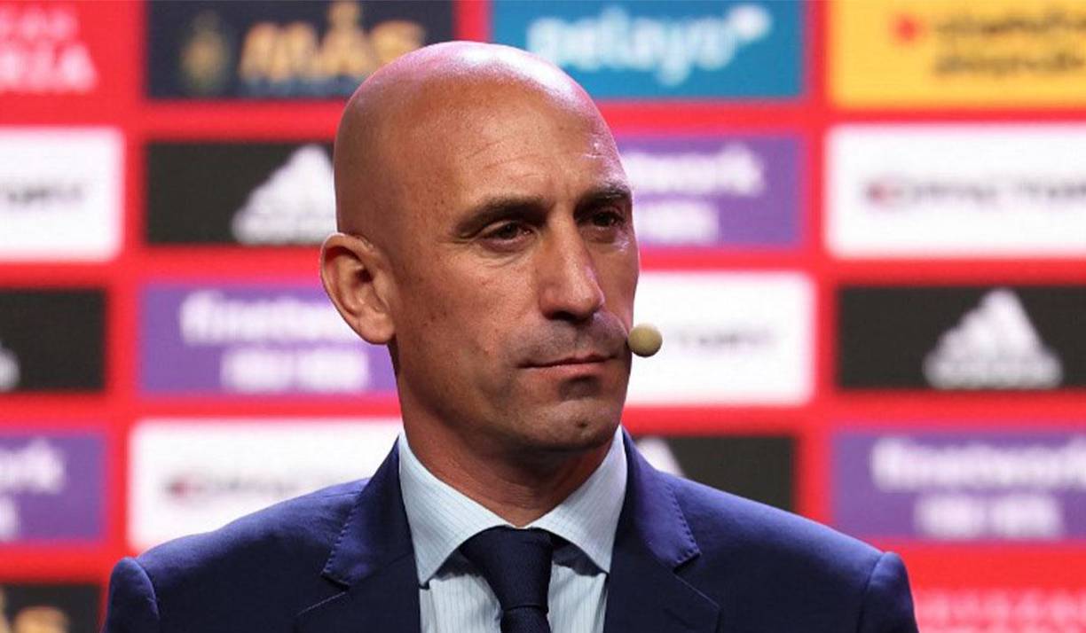 Rubiales en más problemas: Filtran fotos de lo que le hizo a otras jugadoras