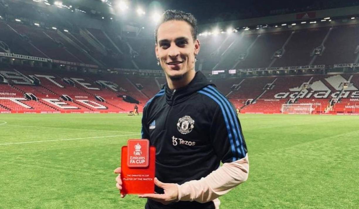 El portal brasileño UOL tuvo acceso a fotos, vídeos, conversaciones y declaraciones de testigos en las que <b>destacan amenazas, intimidaciones y agresiones físicas</b> por parte de Antony.