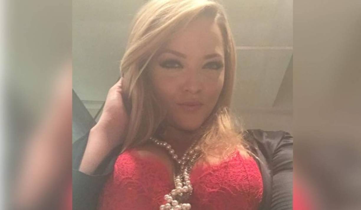 Desde entonces, ha estelarizado incontables producciones, y ha sido premiada en 8 ocasiones con un AVN , el equivalente al premio Óscar en el mundo del cine porno.