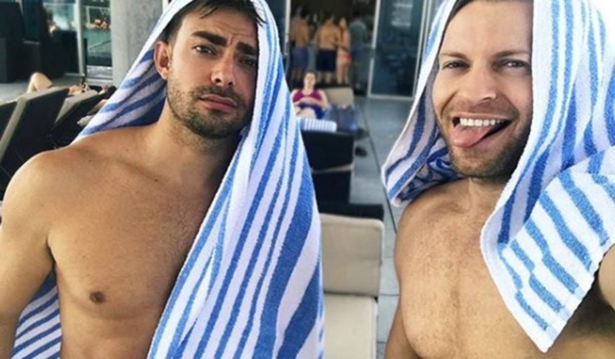 Bennett interpretó al ídolo de la escuela secundaria Aaron Samuels junto a Lindsay Lohan en la comedia 'Chicas Pesadas' en 2004