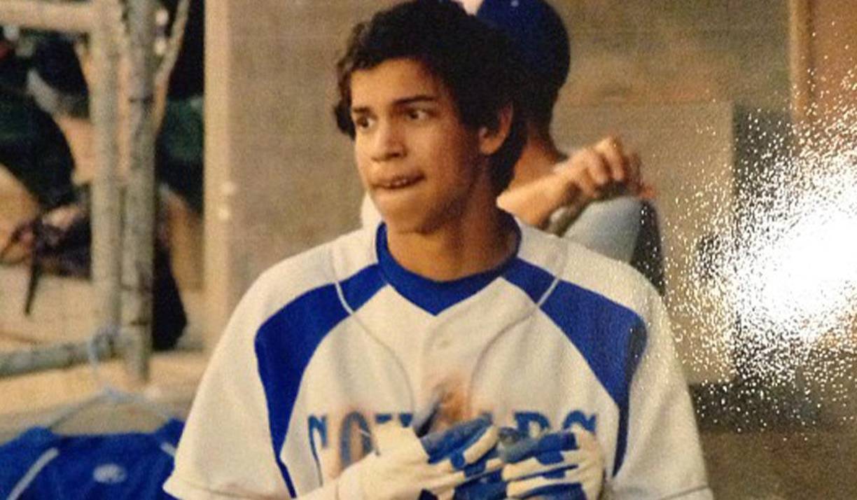 Posteriormente Mauricio Dubón se pudo graduar en la Capital Christian High School, en Sacramento, California.